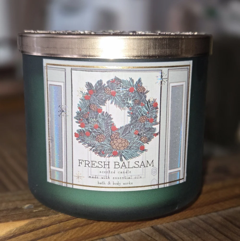 Bath & Body Works 14.5oz Fresh Balsam Candle.  NWT. - Picture 2 of 9